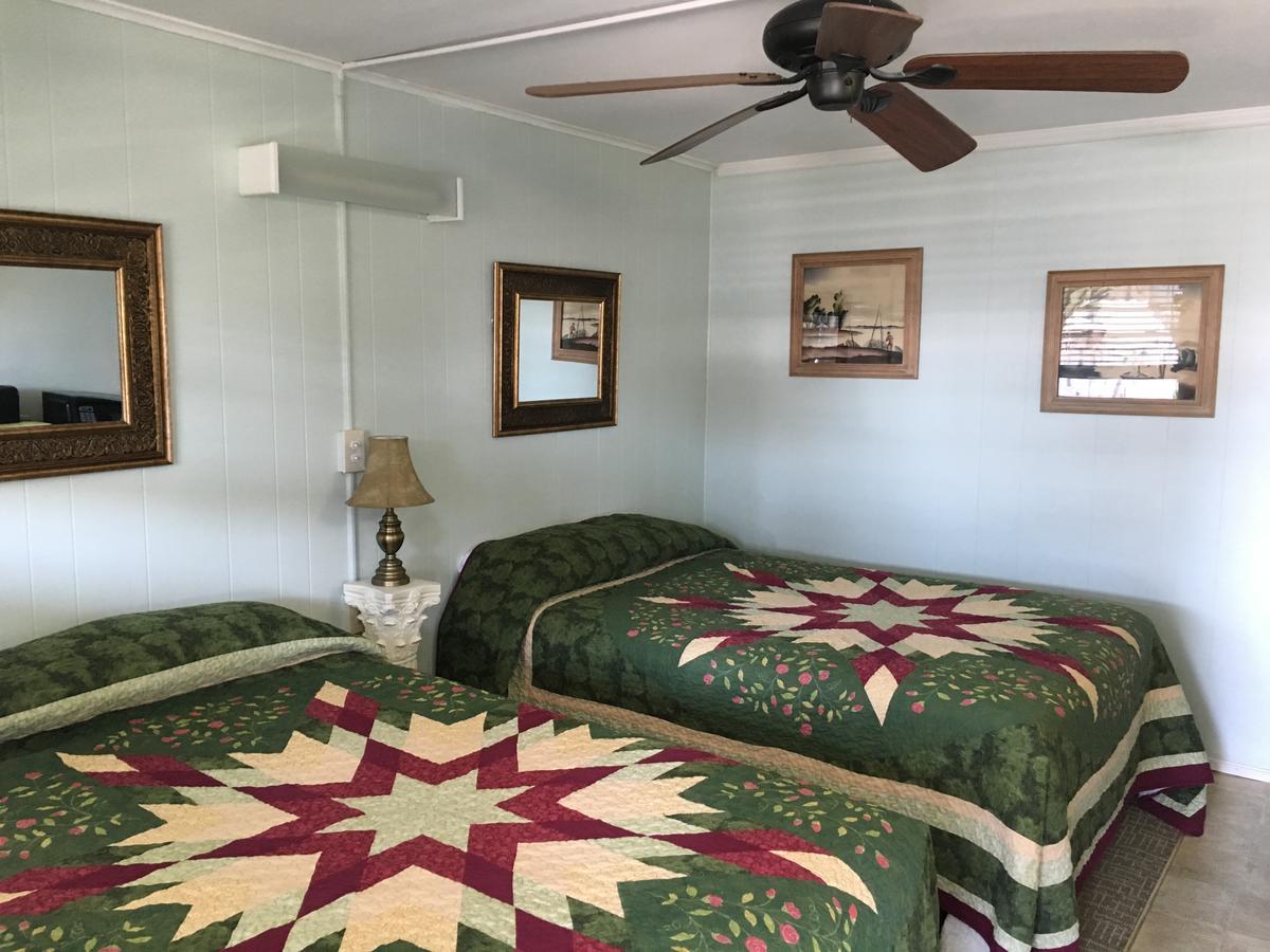 Motel Crosswinds *