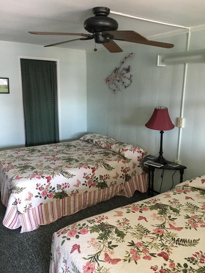 Motel Crosswinds *