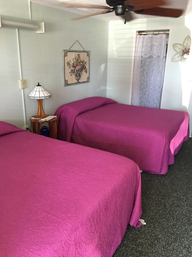 Motel Crosswinds
